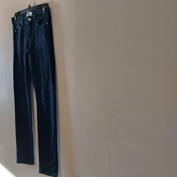 Paige Skyline Skinny Jeans - Picture 11 of 16